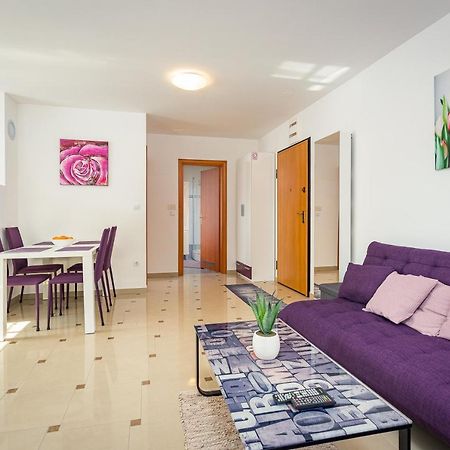 Seaside Apartment Lara บานโจเล ภายนอก รูปภาพ