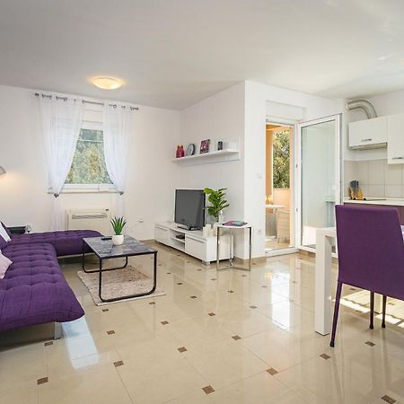 Seaside Apartment Lara บานโจเล ภายนอก รูปภาพ